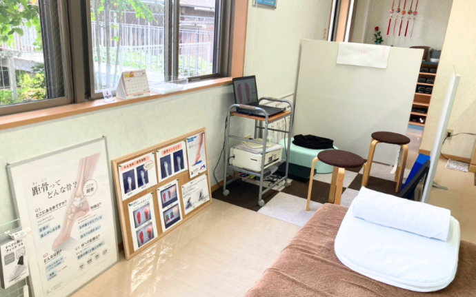 距骨サロン柳川店（柳川市 大川市 佐賀市 外反母趾治療専門）