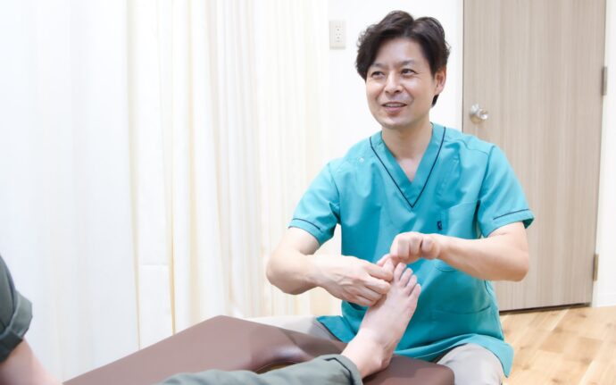 距骨サロン神戸三宮店（神戸市 芦屋市 明石市 外反母趾治療専門院）