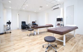 距骨サロン神戸三宮店（神戸市 芦屋市 明石市 外反母趾治療専門院）