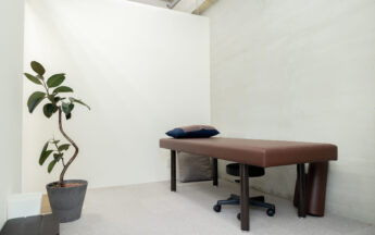 距骨サロン草津店(草津市 守山市 近江八幡市   外反母趾治療専門)